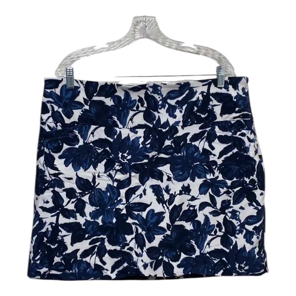 S.C.&CO Floral Skort – XXL Navy & White Pull‑On